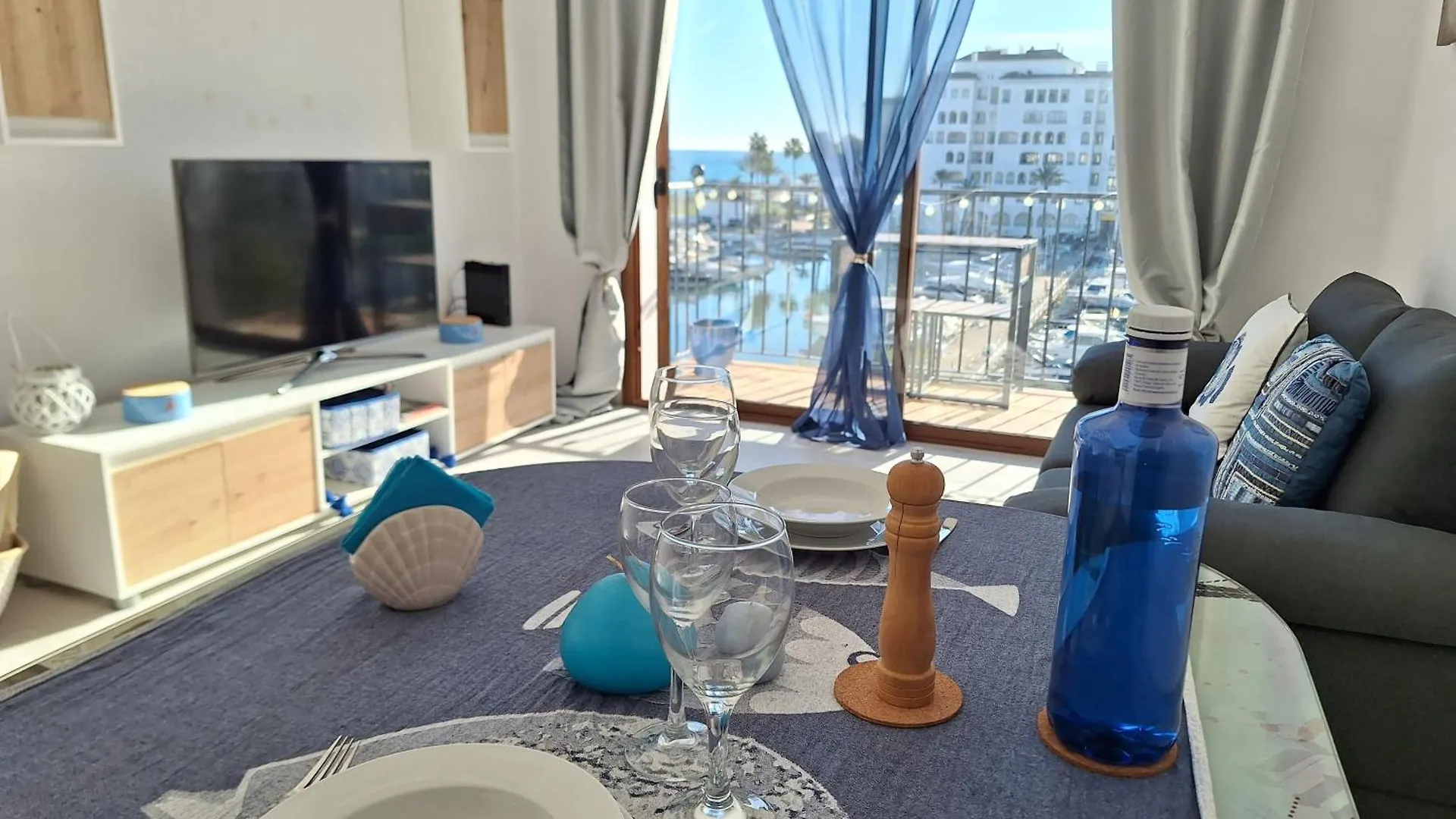 Superb Seaview Apartment Duquesa Port مانيلفا